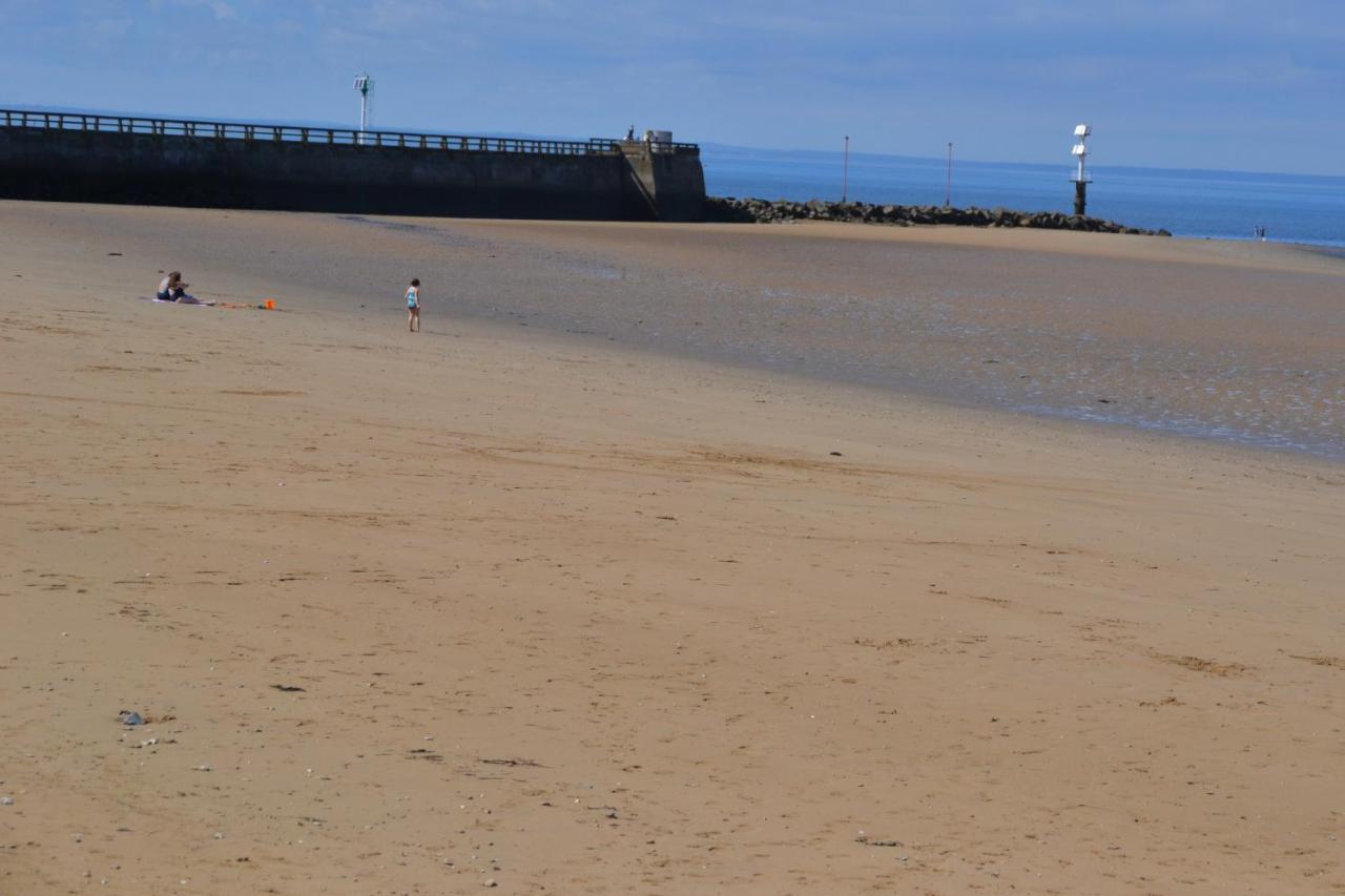 Gite "Au P'Tit Tourois" De Plain-Pied Tout Confort Avec Veranda Proche D'Omaha Beach Et De Bayeux Accueillant Les Animaux Экстерьер фото