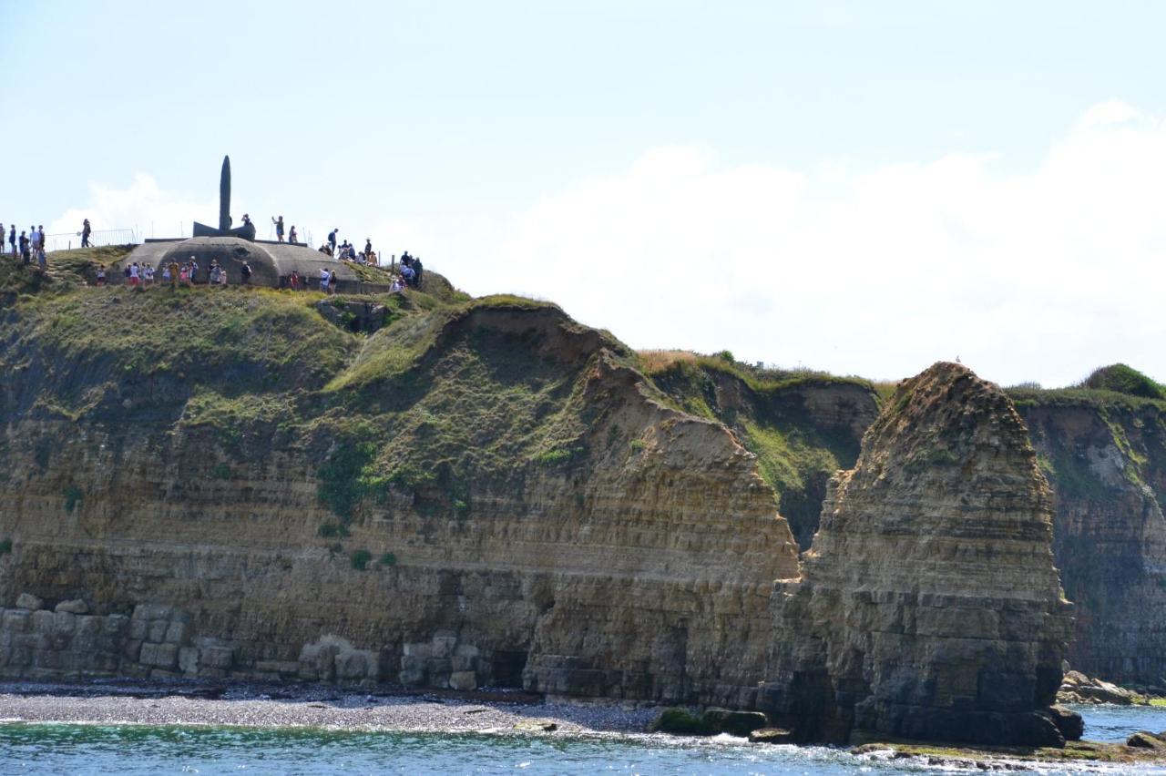 Gite "Au P'Tit Tourois" De Plain-Pied Tout Confort Avec Veranda Proche D'Omaha Beach Et De Bayeux Accueillant Les Animaux Экстерьер фото